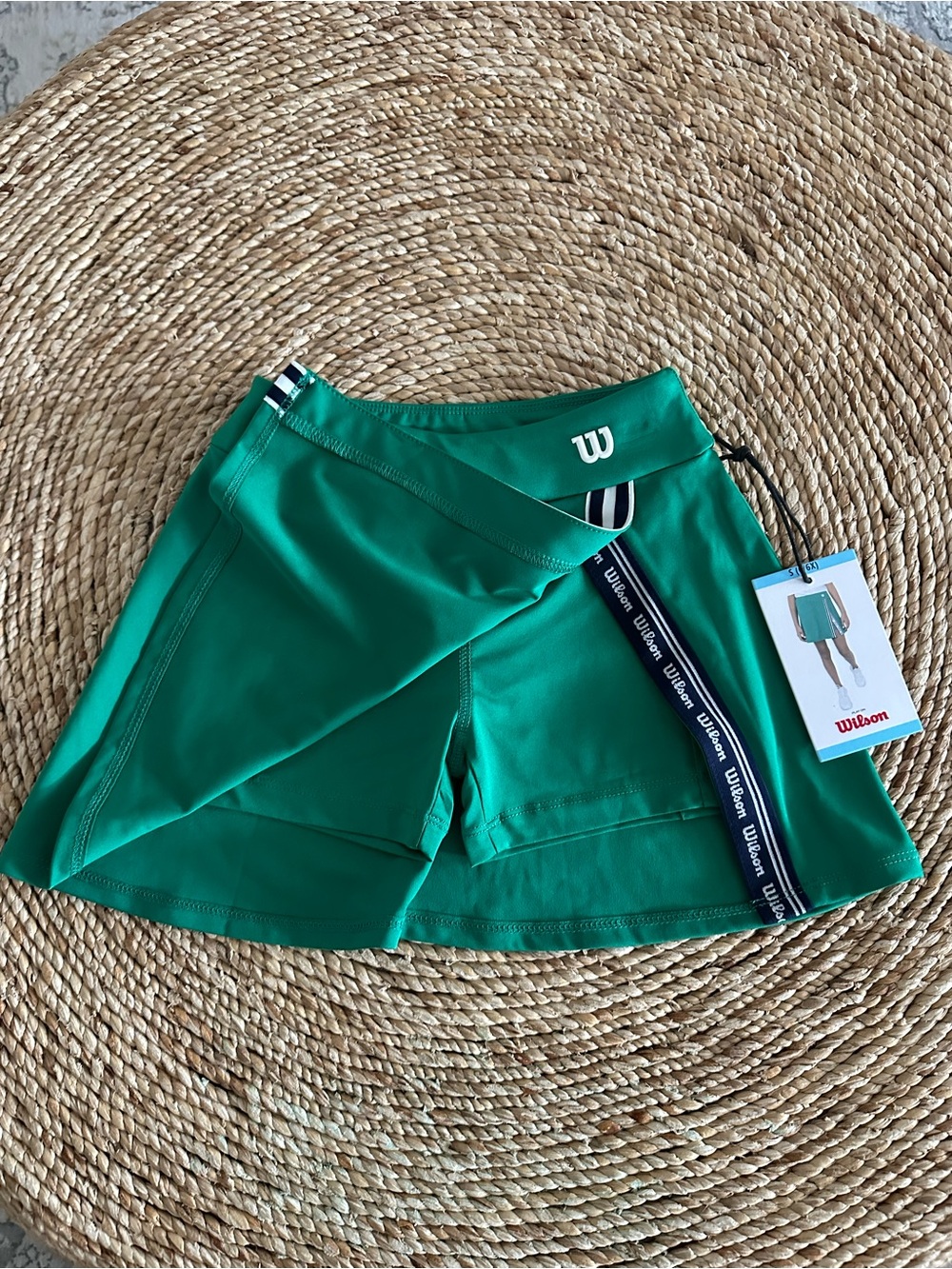 Wilson Girls Green Tennis Skort S (6/6X) Activewear Skirt with Shorts NWT - Picture 3 of 5